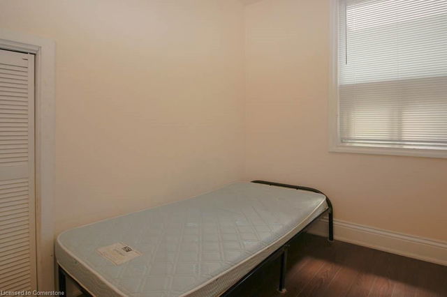 upper level - 83 Walnut Street S