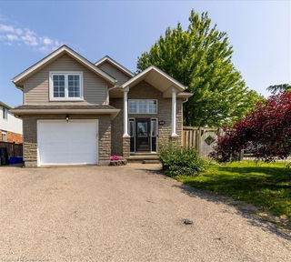 3 Wisteria Court