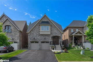 16 Foxtail Court