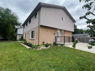 2 Golden Orchard Drive