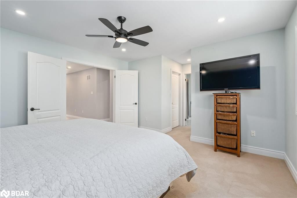 Single Family Residence sold at 49 Lawlor Street, Georgetown, ON, L7G 6B8 - GE Georgetown - MLS: 40739639