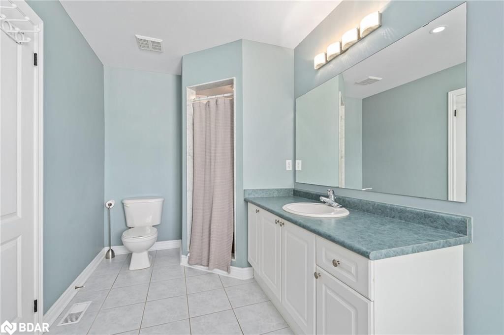 Single Family Residence sold at 49 Lawlor Street, Georgetown, ON, L7G 6B8 - GE Georgetown - MLS: 40739639