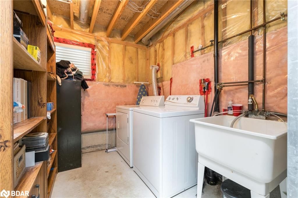 Single Family Residence sold at 49 Lawlor Street, Georgetown, ON, L7G 6B8 - GE Georgetown - MLS: 40739639