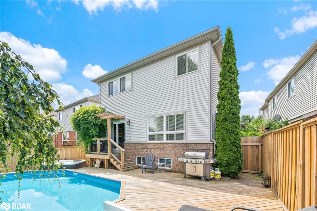 Single Family Residence sold at 49 Lawlor Street, Georgetown, ON, L7G 6B8 - GE Georgetown - MLS: 40739639