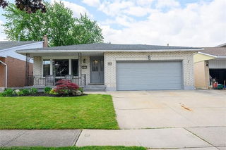 4 Bing Crescent