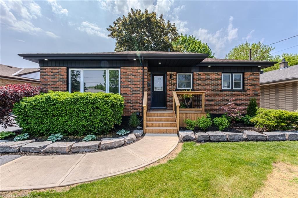 Single Family Residence for sale at 112 Wood Street, Brantford, North Park/Wood St., N3R 2L3 - MLS: 40739752