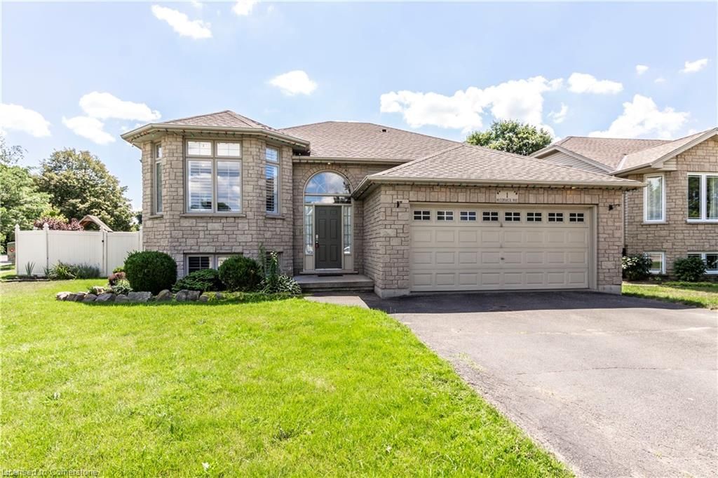 Single Family Residence for sale at 1 Mccormick Way, Brantford, Myrtleville South, N3V 1E6 - MLS: 40739793