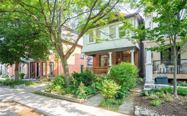 300 Charlton Avenue W
