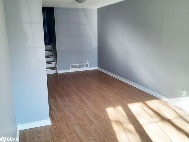 Upper - 26A Bernick Drive
