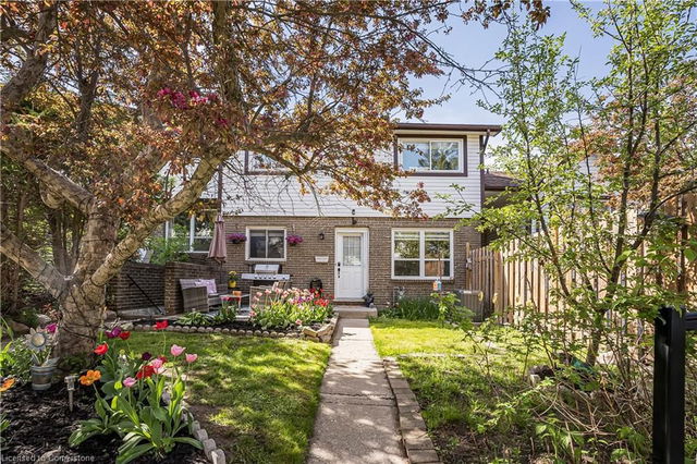3 - 391 Pioneer Drive