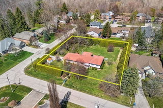 1 Westview Crescent