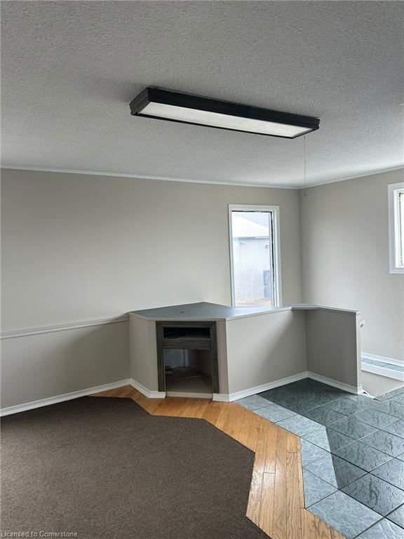 1 - 215 Roberts Road