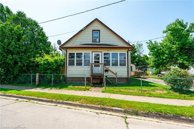 1024 Railroad Avenue