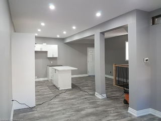 Main - 24 Avalon Place