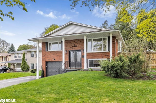 4 Ronald Road