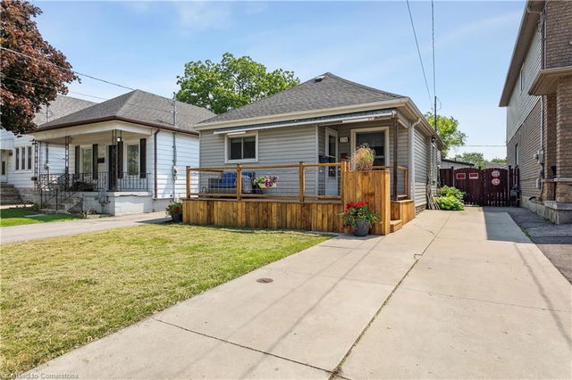 276 Normanhurst Avenue