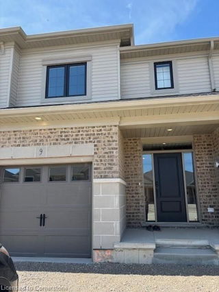 9 Hemlock Crescent