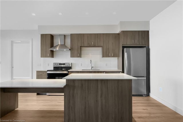 710 - 15 Glebe St