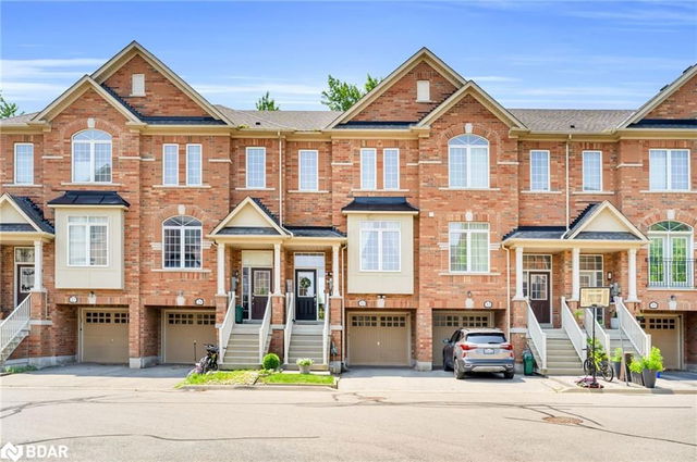 31 Promenade Trail
