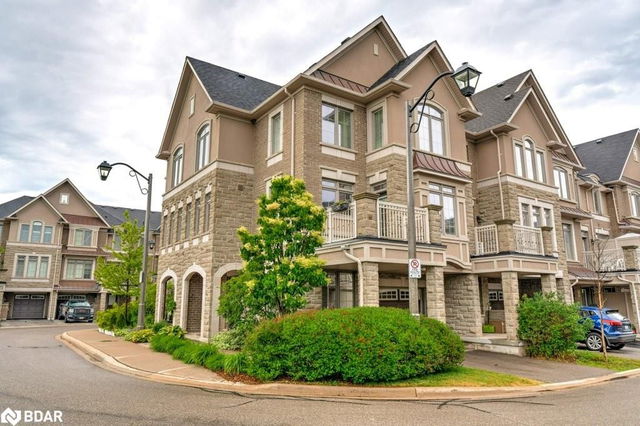 35 - 2435 Greenwich Drive