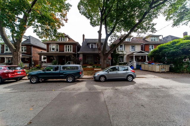 17 Fairleigh Avenue S