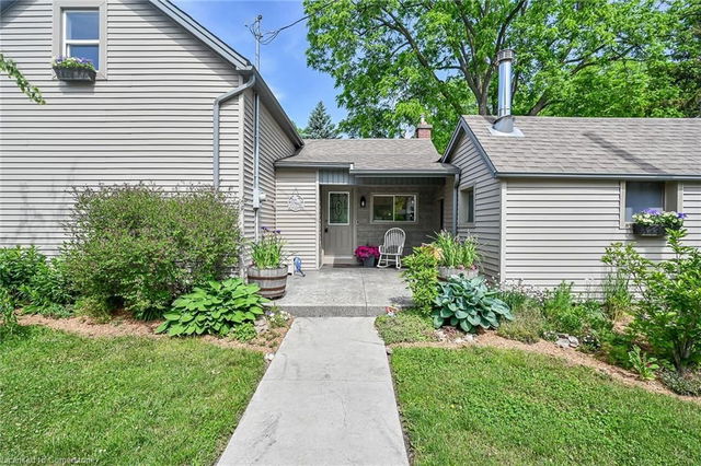 287 King Street W