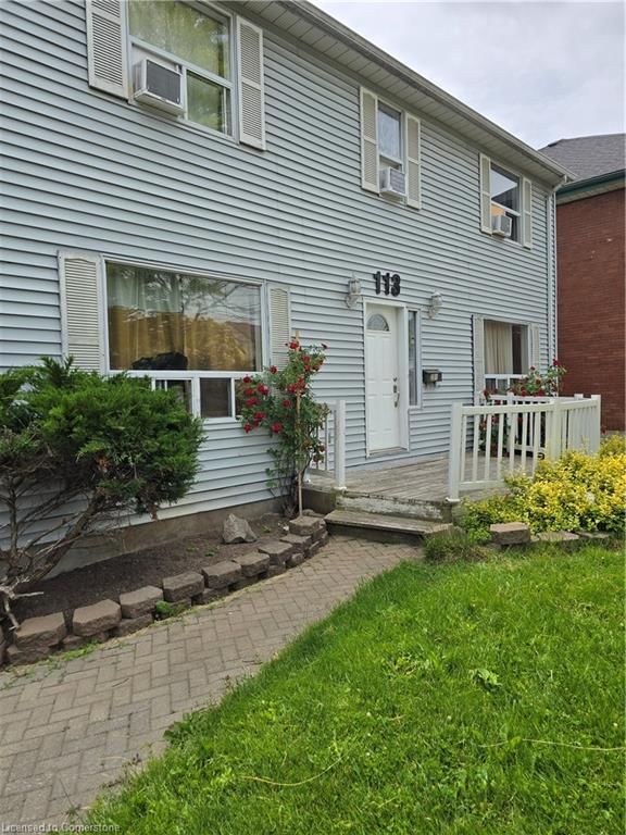 MAIN FLOOR - 113 Beverly Street