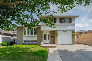 758 Kummer Crescent