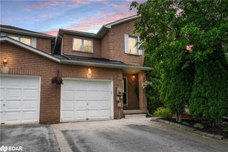 126 Bruce Crescent