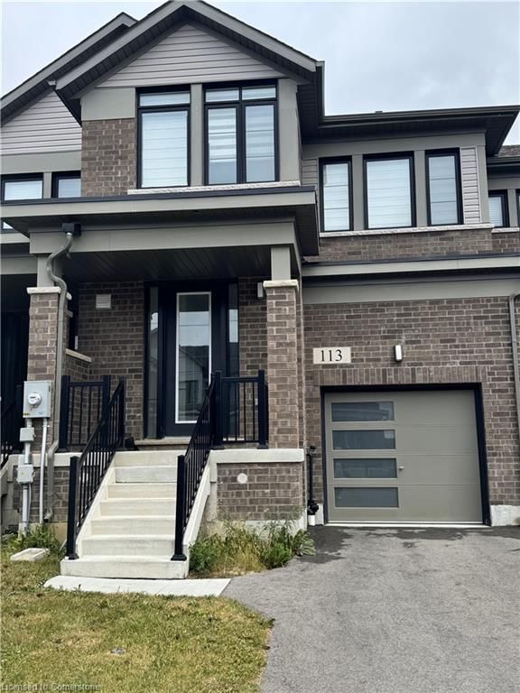 113 Freedom Crescent