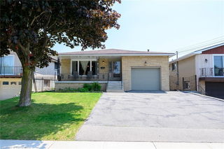 11 Algonquin Court