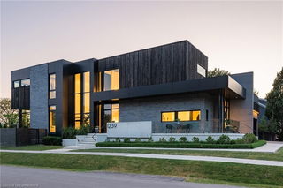 1239 Sedgewick Crescent