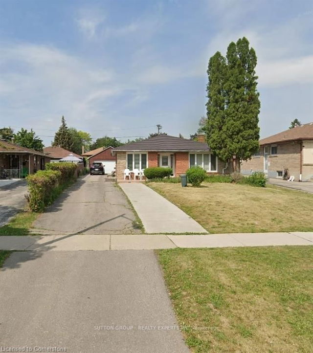 92 Silverstone Drive