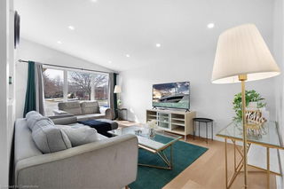 37 Lilacside Drive