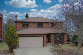 35 Daffodil Crescent