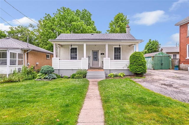 22 Maple Ridge Road