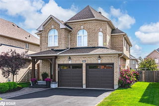 44 Tudor Crescent