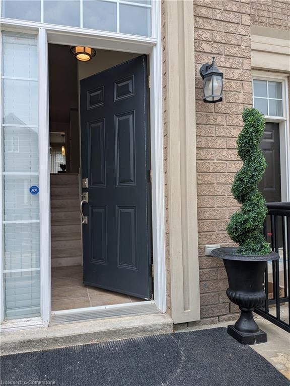 32 - 2280 Baronwood Drive