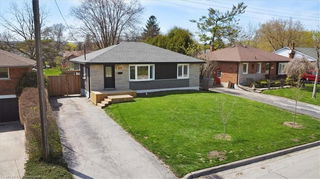 1272 De Quincy Crescent