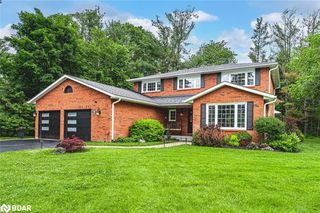 26 Lilac Lane