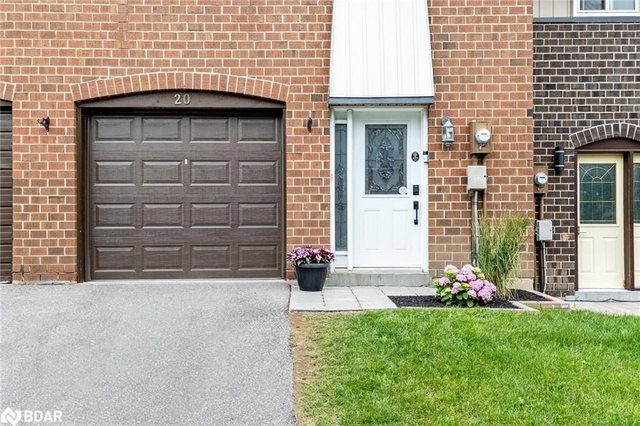318 Laurier Avenue