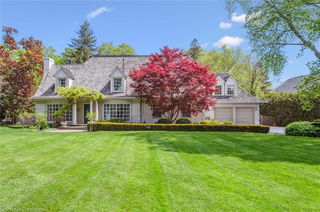 59 Ennisclare Drive