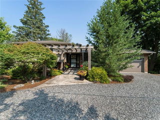48 Hillfield Drive