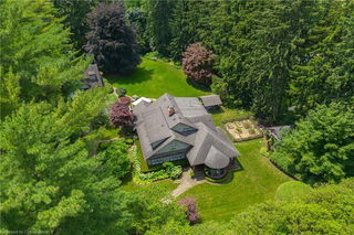 2055 Lakeshore Road E