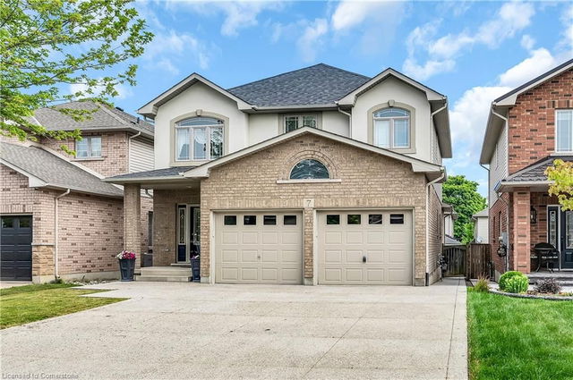 7 Kathleen Court