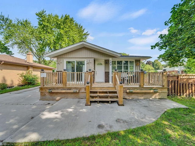 184 Cedarvale Crescent