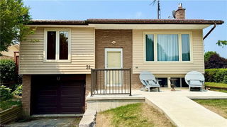31 Aaron Drive