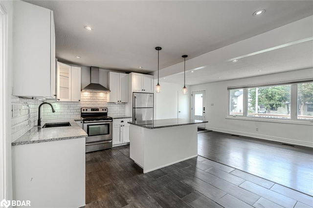 Main - 163 Gunn Street