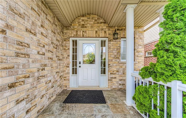 15 Woodbine Avenue