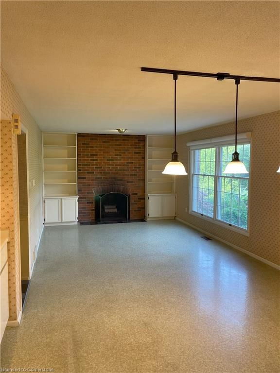 Single Family Residence for sale at 30 Lanscott Place, Hamilton, ON, L8K 5G6 - Red Hill - MLS: 40755652